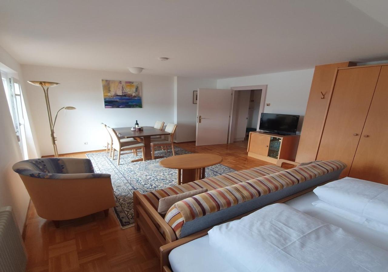 Haus Kraller-Urlaub Mit Seeblick Millstatt Exterior photo