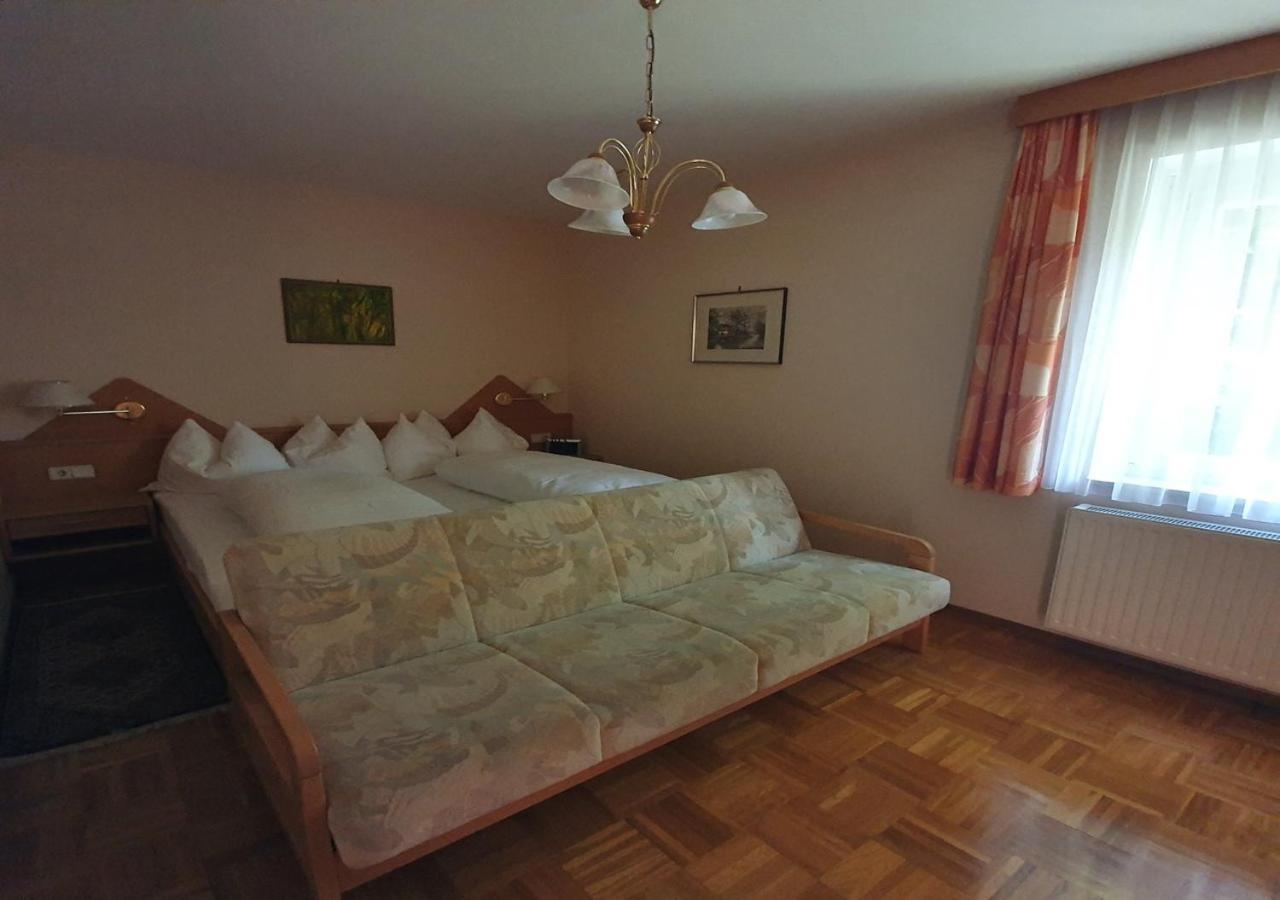 Haus Kraller-Urlaub Mit Seeblick Millstatt Exterior photo