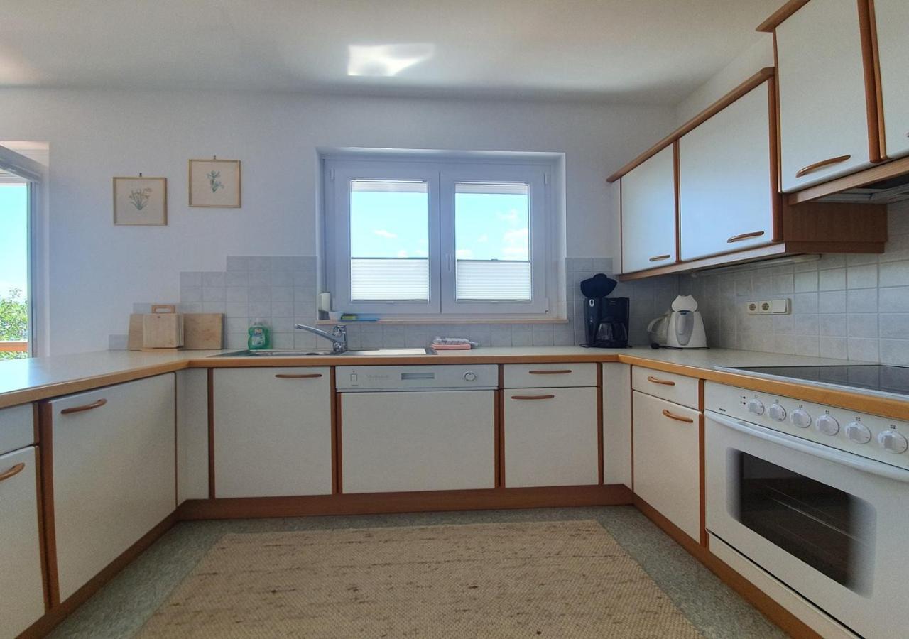 Haus Kraller-Urlaub Mit Seeblick Millstatt Exterior photo