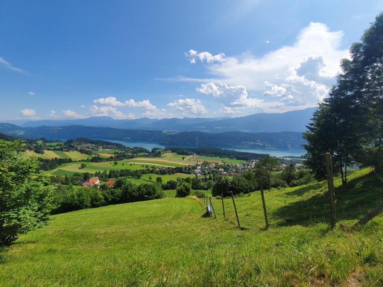 Haus Kraller-Urlaub Mit Seeblick Millstatt Exterior photo
